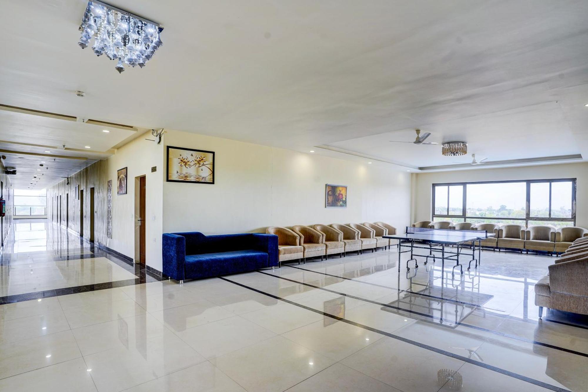 Hotel Amrit Manthan Chittorgarh Екстериор снимка