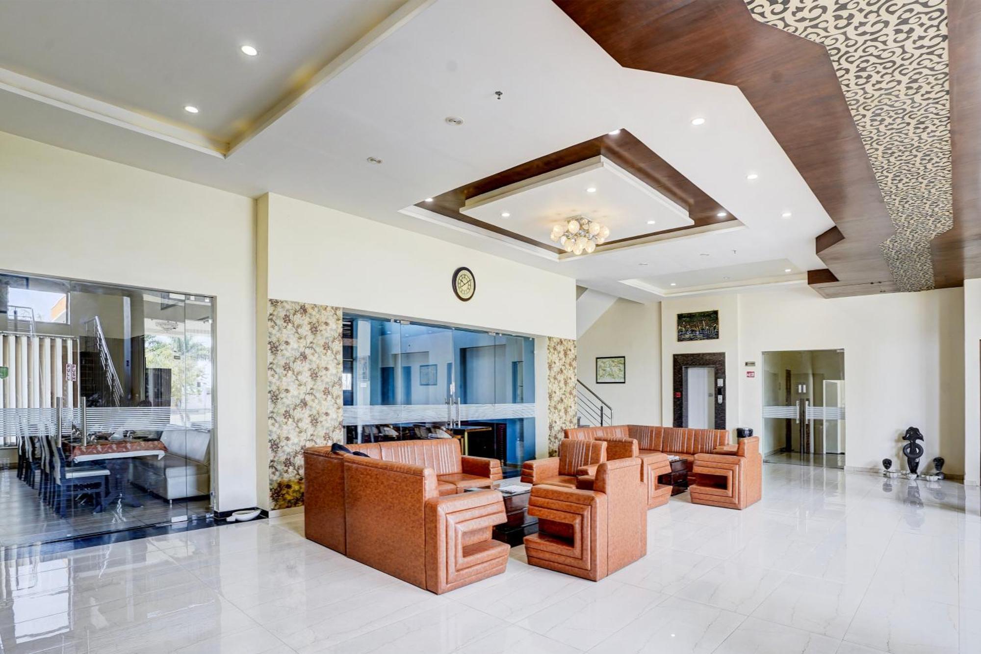 Hotel Amrit Manthan Chittorgarh Екстериор снимка