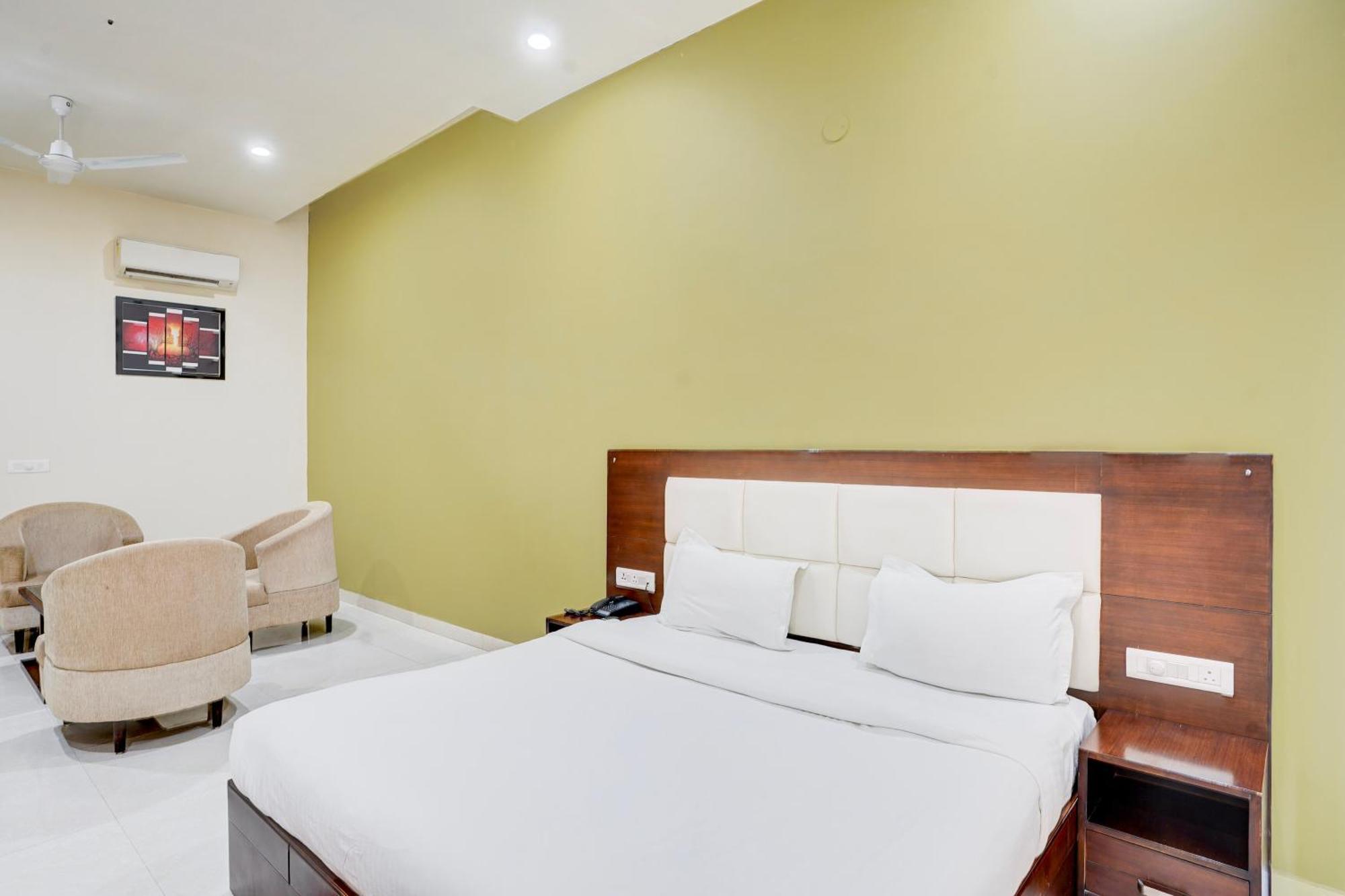 Hotel Amrit Manthan Chittorgarh Екстериор снимка