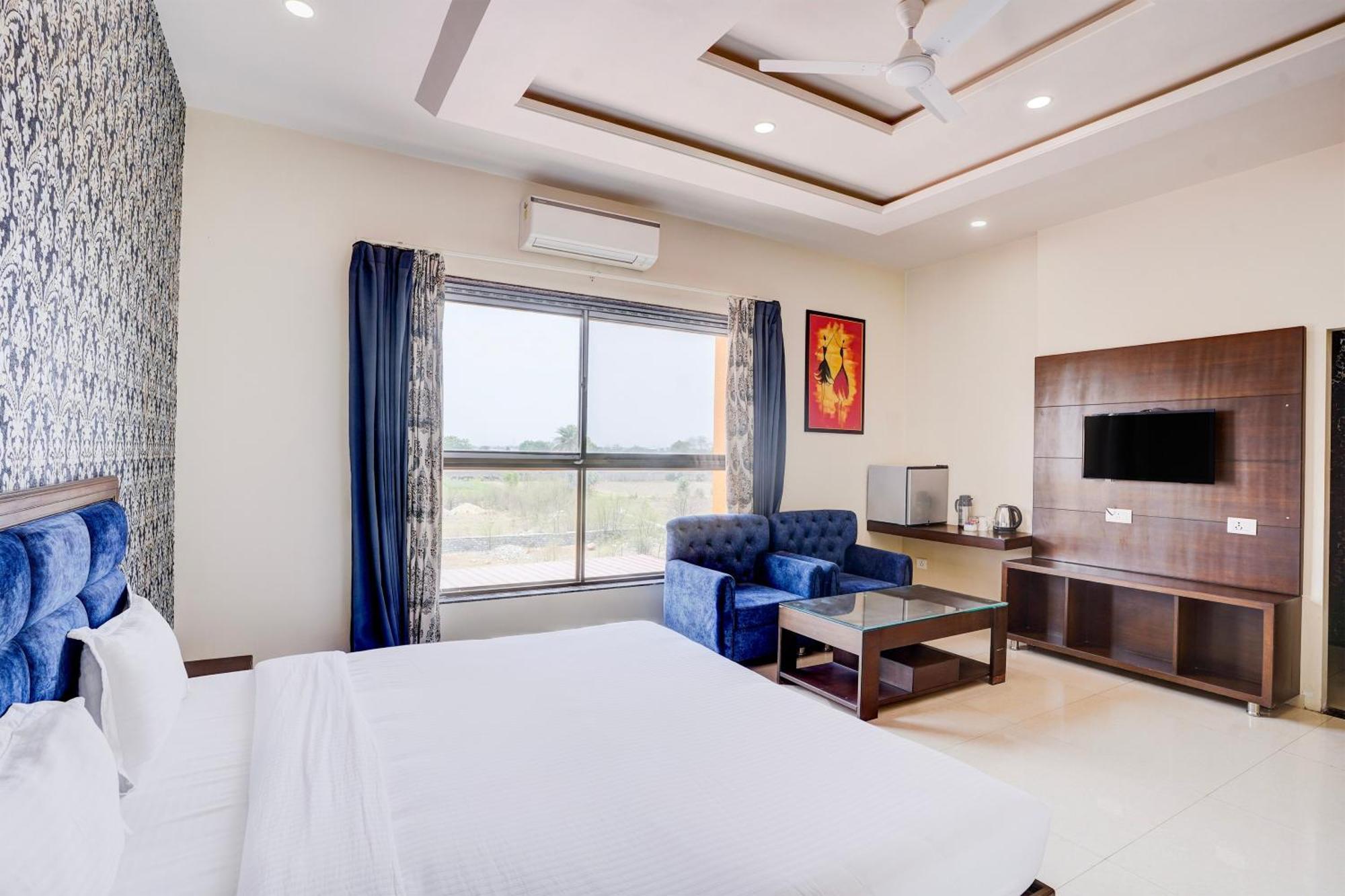 Hotel Amrit Manthan Chittorgarh Екстериор снимка